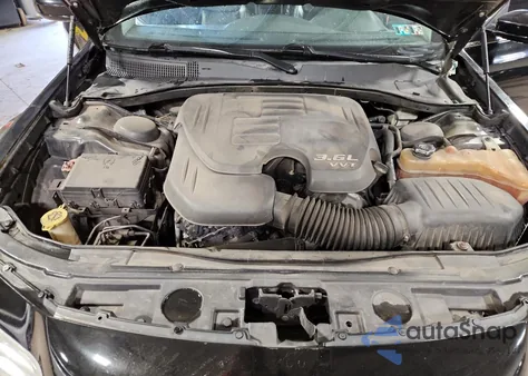 2015 Chrysler 300 Limited from USA, damaged, VIN 2C3CCAAG4FH756008